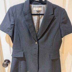 Tahari Short-Sleeve Tailored Pant suit in Charcoal Gray